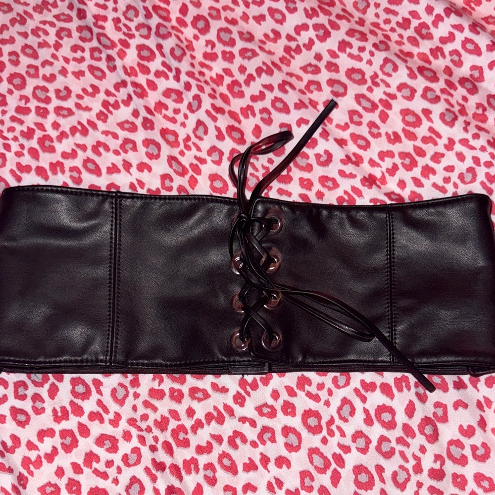 Black corset belt